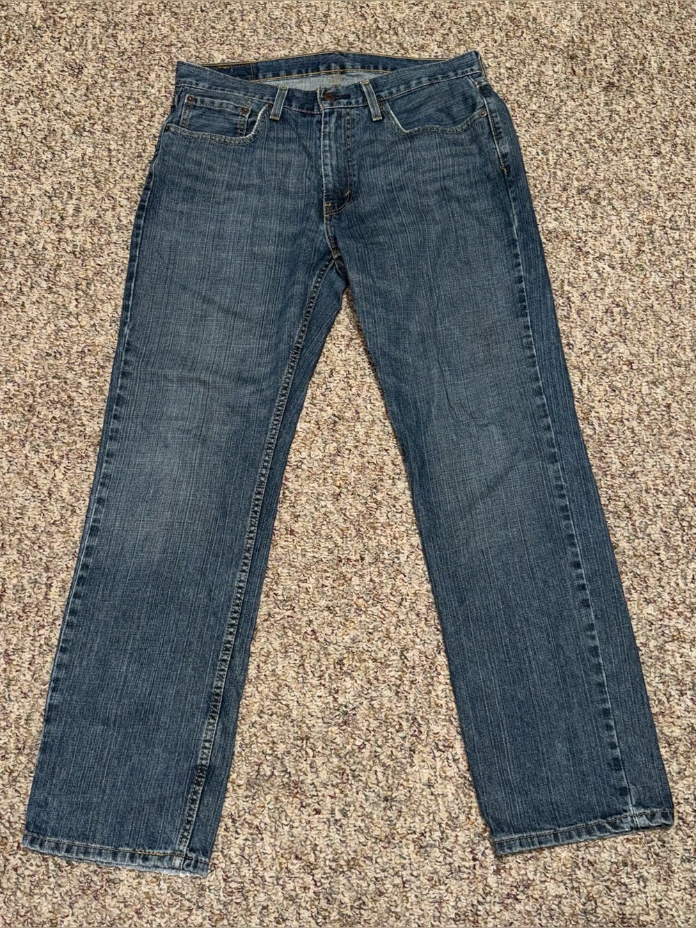 Classic Men's size 33 Levi jeans Blue Denim Jeans
